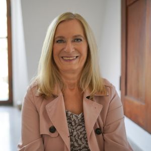 Speaker - Roswitha Stark